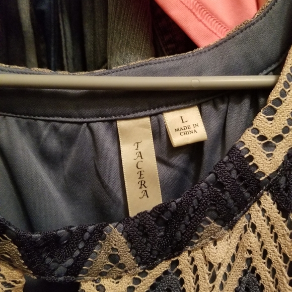 Shirt - Picture 2 of 2